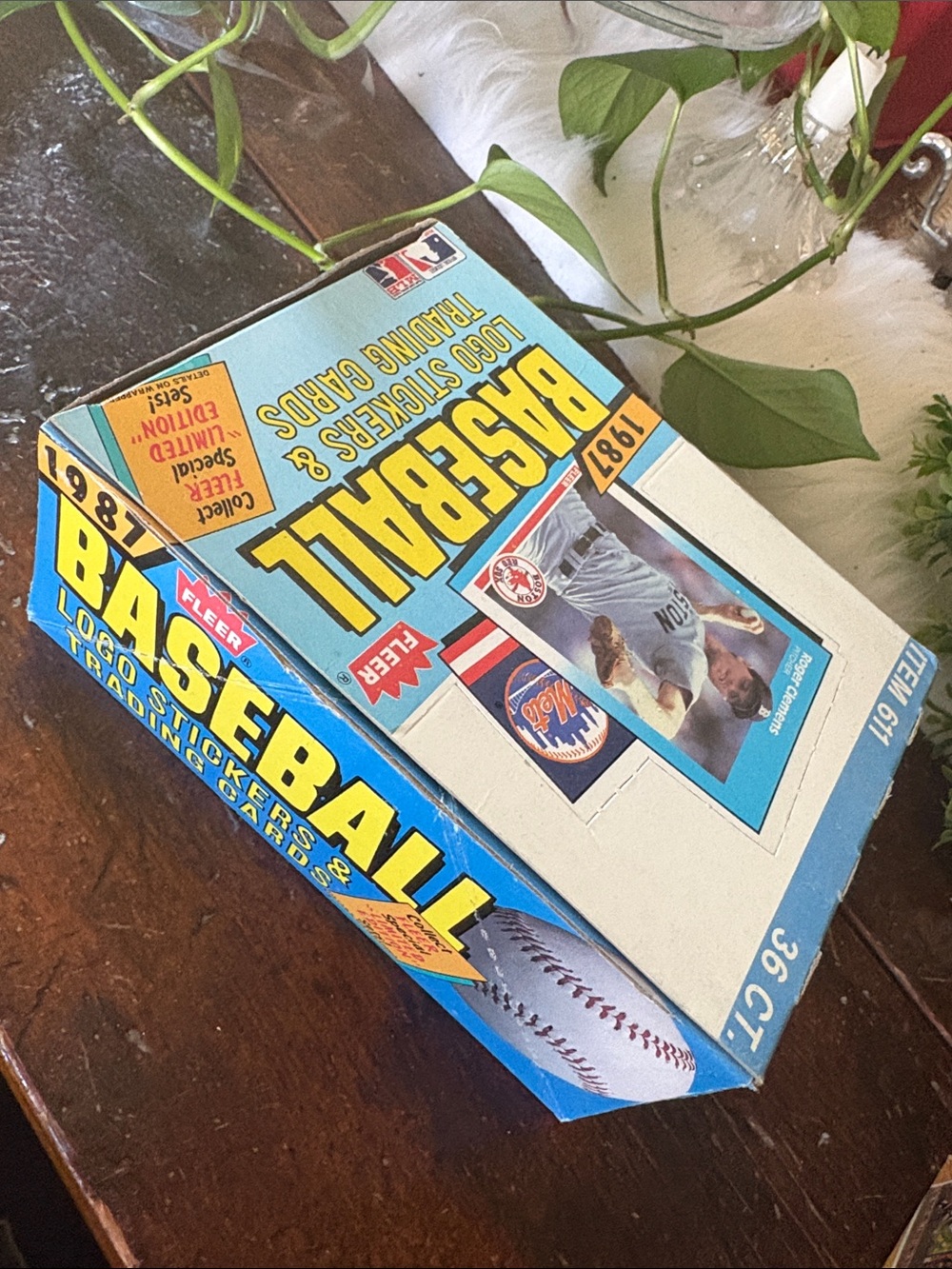1987 Fleer Wax Box 36 Count Vintage Baseball Cards - Picture 2 of 9
